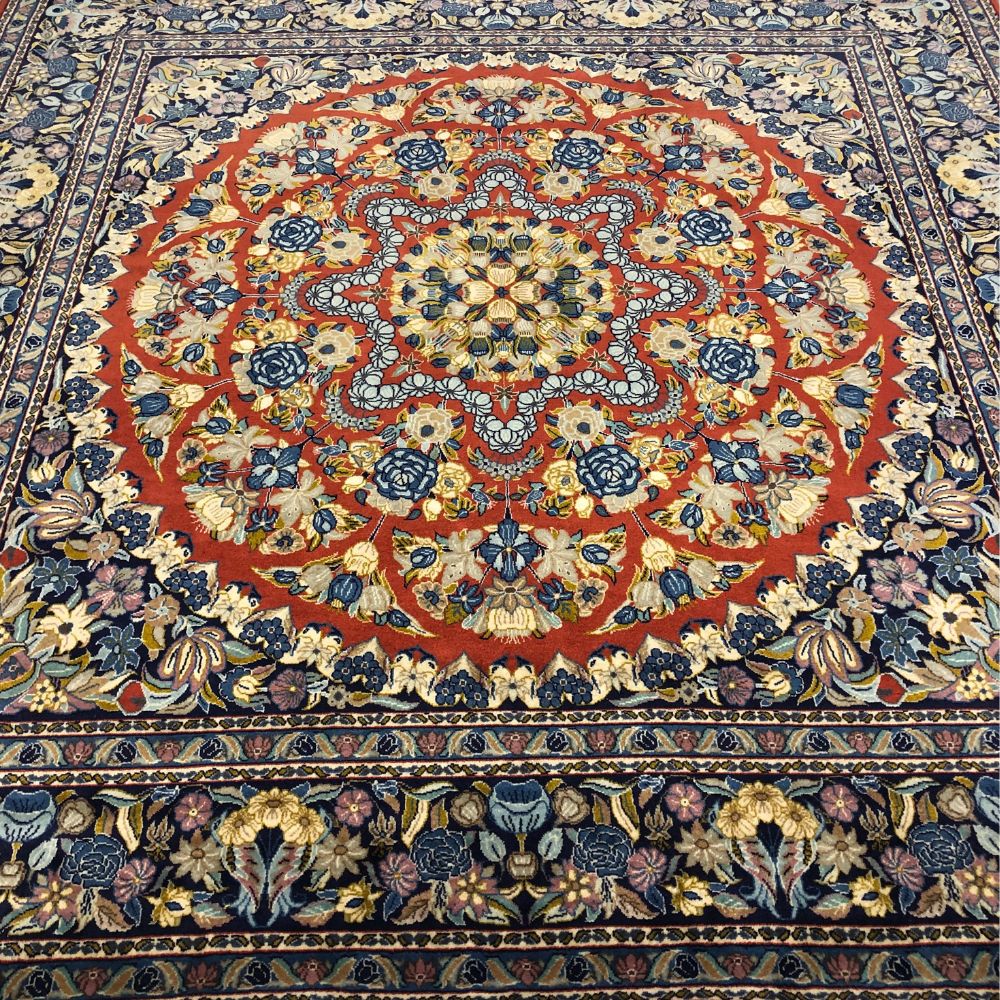 Persian Rugs - Sarouk Persian Rugs  - 8' x 8'4" - Vintage Rugs - Persian Rugs from Iran - Oriental Rug Exchange