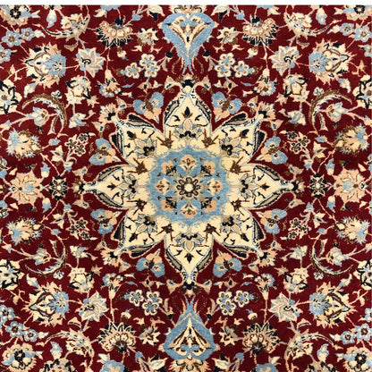 Persian Rug - Nain Wool & Silk 4' x 6'4" - Vintage Rug - Medallion
