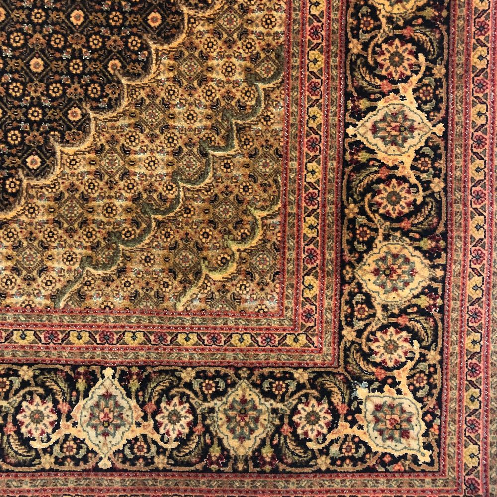 Persian Rug - Tabriz Wool & Silk 4’1" x 6’10" - Border - Vintage Rugs - Oriental Rug Exchange - Tabriz Carpet