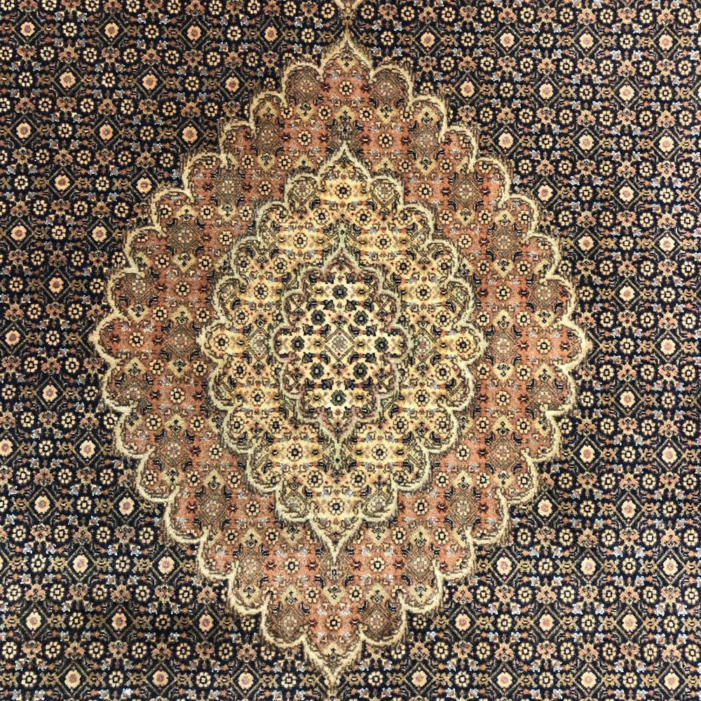 Persian Rug - Tabriz Wool & Silk 4’1" x 6’10" - Medallion - Vintage Rugs - Oriental Rug Exchange - Tabriz Carpet