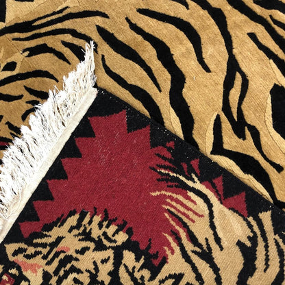 Tibet Rug - Lion Rug 2'11" x 5'10" | Vintage Rug